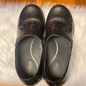 Women's Black Slip-On Shoes